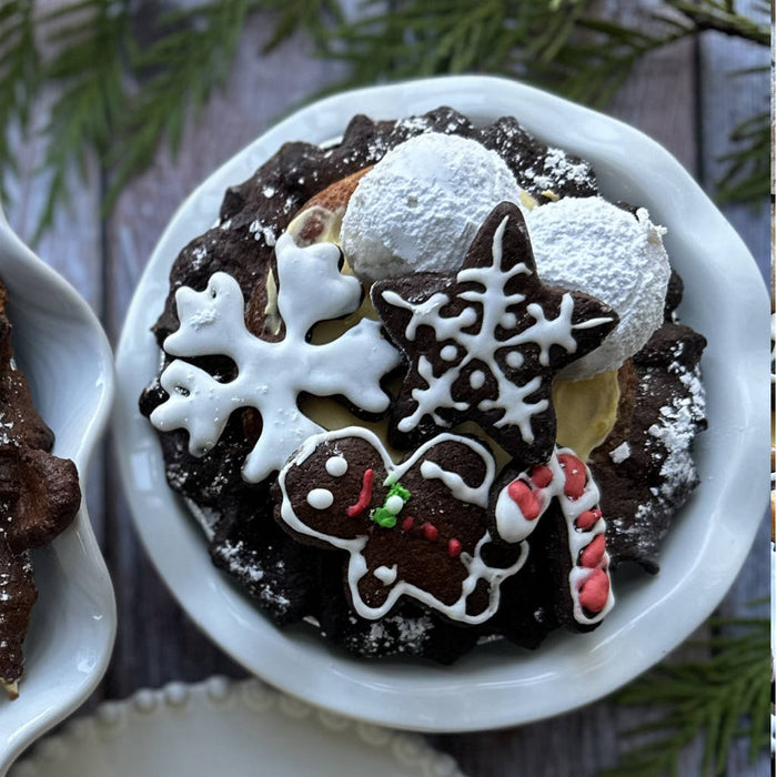 Gingerbread Eggnog Rum Pie