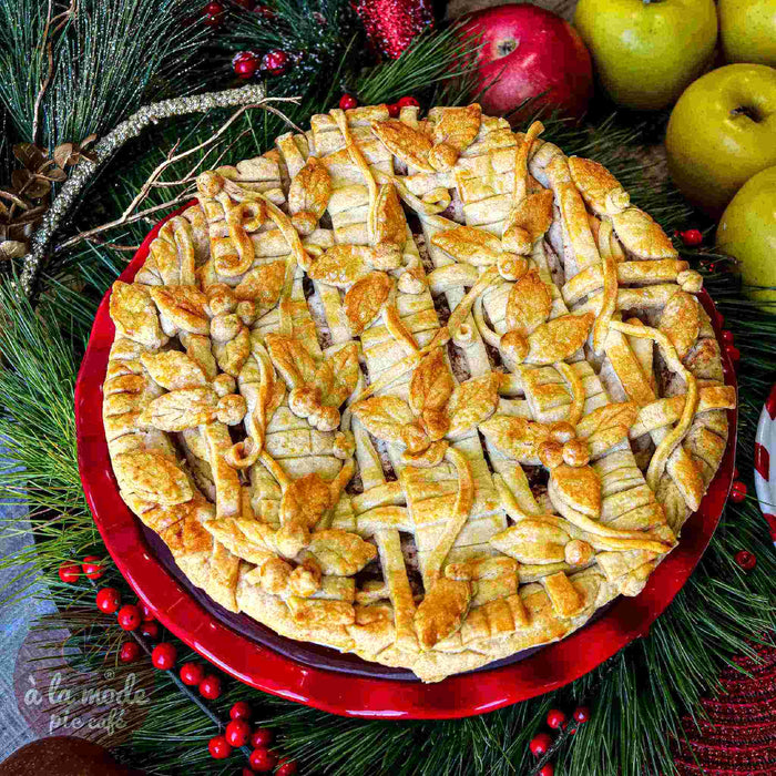 Decorated Apple Pie (V)