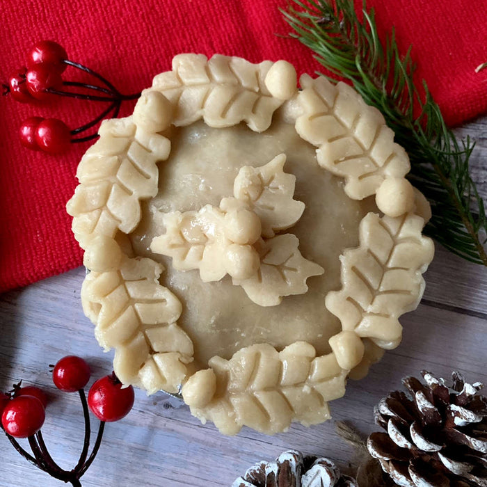 Gluten Friendly Decorated Holiday Roasted Turkey Pie