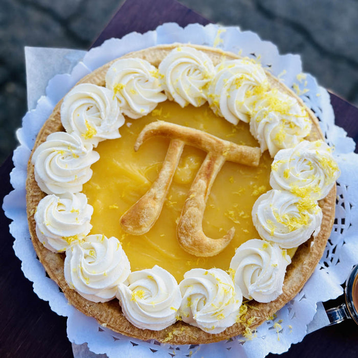 Pi Day Lemon Pudding Pie (V)